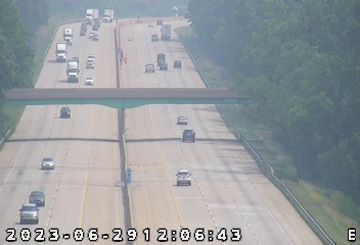 Traffic Cam Waterford: I-94: 1-094-035-8-1 E OF US421