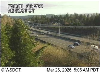 Traffic Cam Bellevue: SR 520 at MP 10.7: NE 51st St