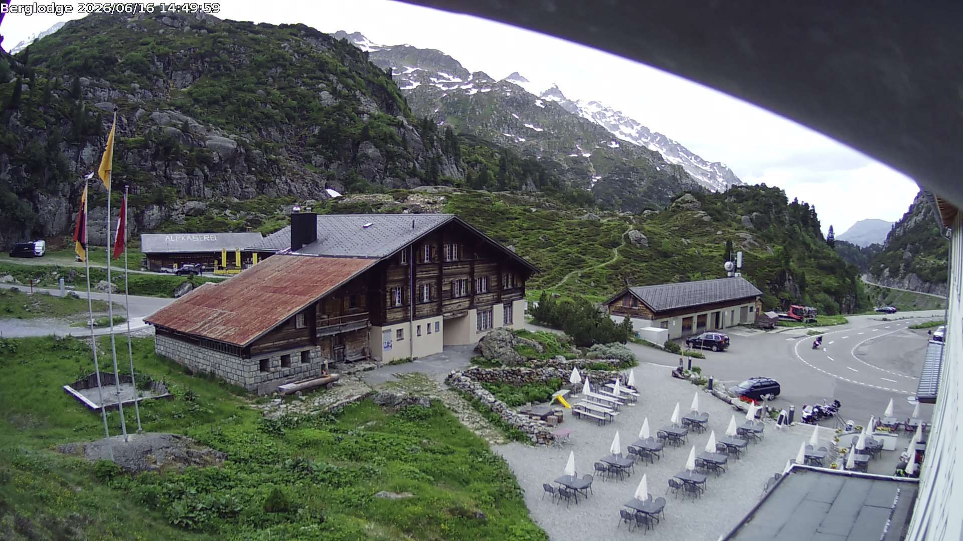 Innertkirchen › Südwesten: Hotel Steingletscher - Blick zur Steinalp Lodge und Giglistock