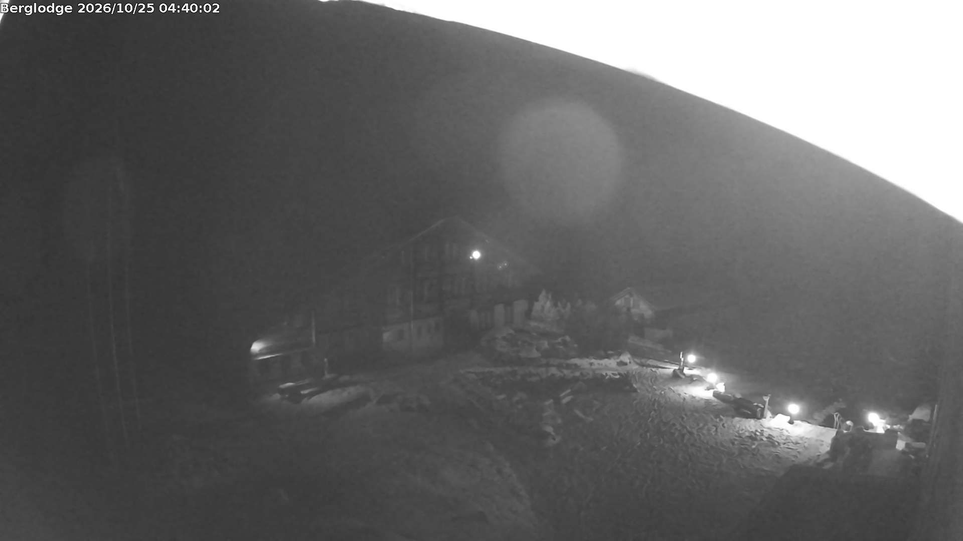 Innertkirchen › Südwesten: Hotel Steingletscher - Blick zur Steinalp Lodge und Giglistock