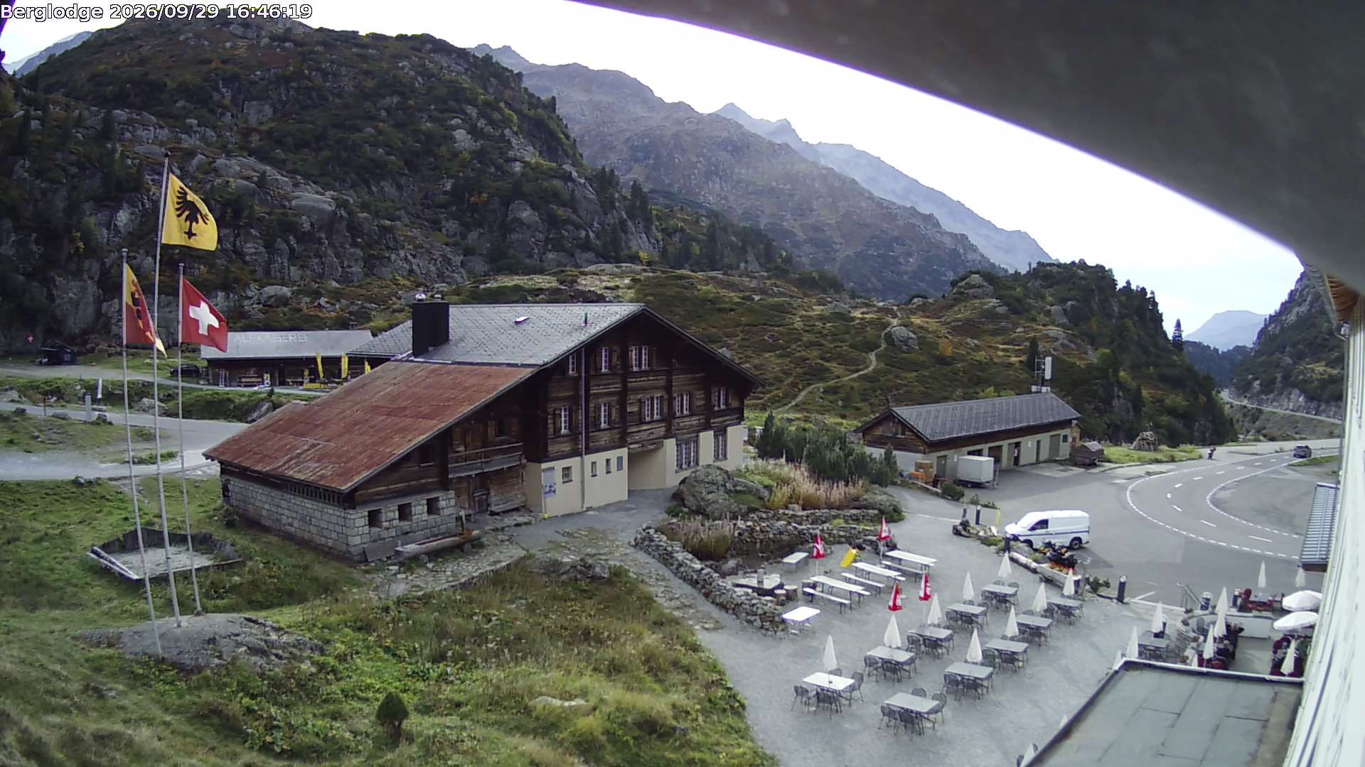 Innertkirchen › Südwesten: Hotel Steingletscher - Blick zur Steinalp Lodge und Giglistock
