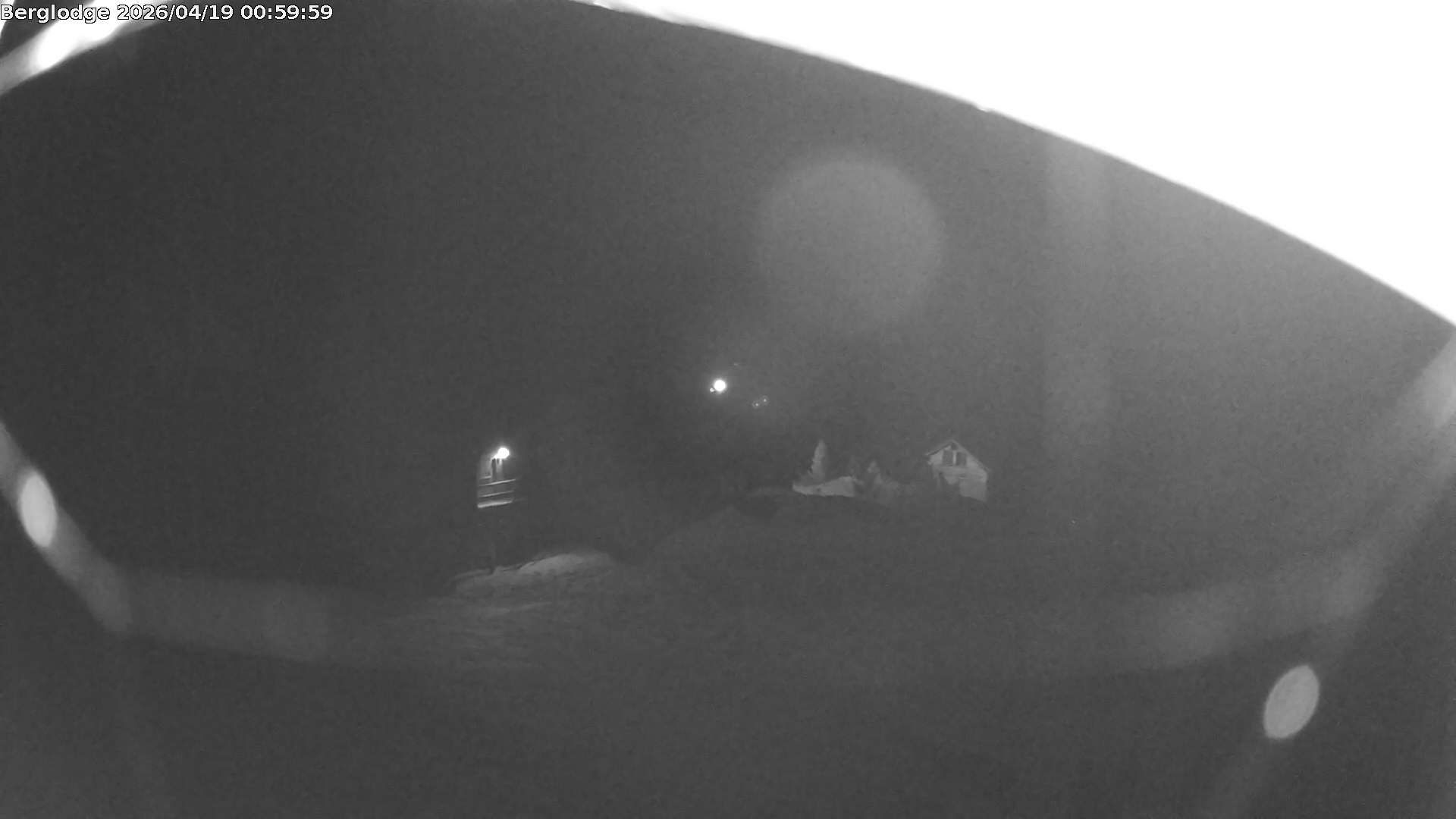 Innertkirchen: Hotel Steingletscher - Blick zur Steinalp Lodge und Giglistock