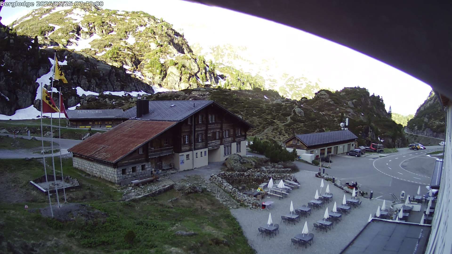 Innertkirchen › Südwesten: Hotel Steingletscher - Blick zur Steinalp Lodge und Giglistock