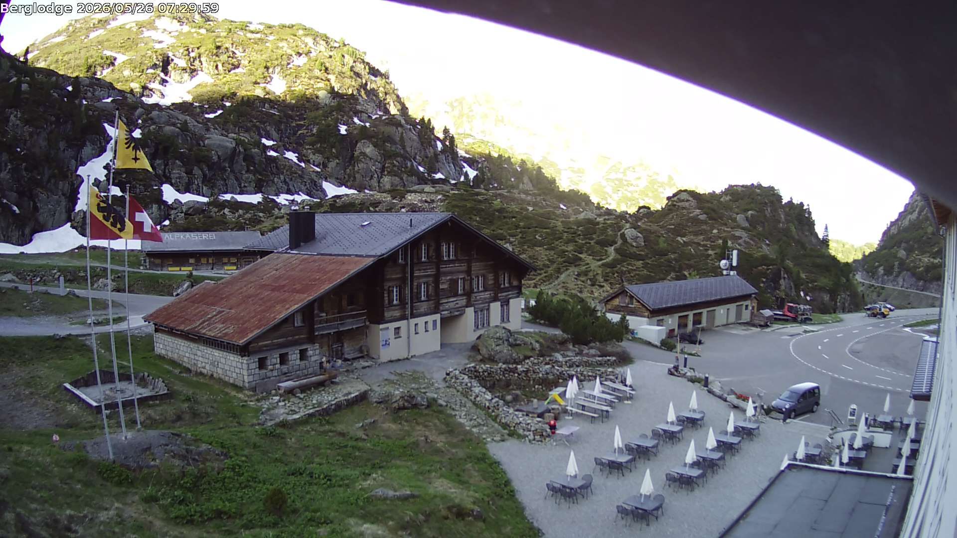 Innertkirchen › Südwesten: Hotel Steingletscher - Blick zur Steinalp Lodge und Giglistock