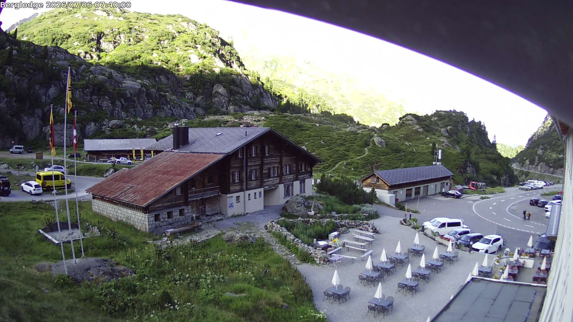 Innertkirchen › Südwesten: Hotel Steingletscher - Blick zur Steinalp Lodge und Giglistock
