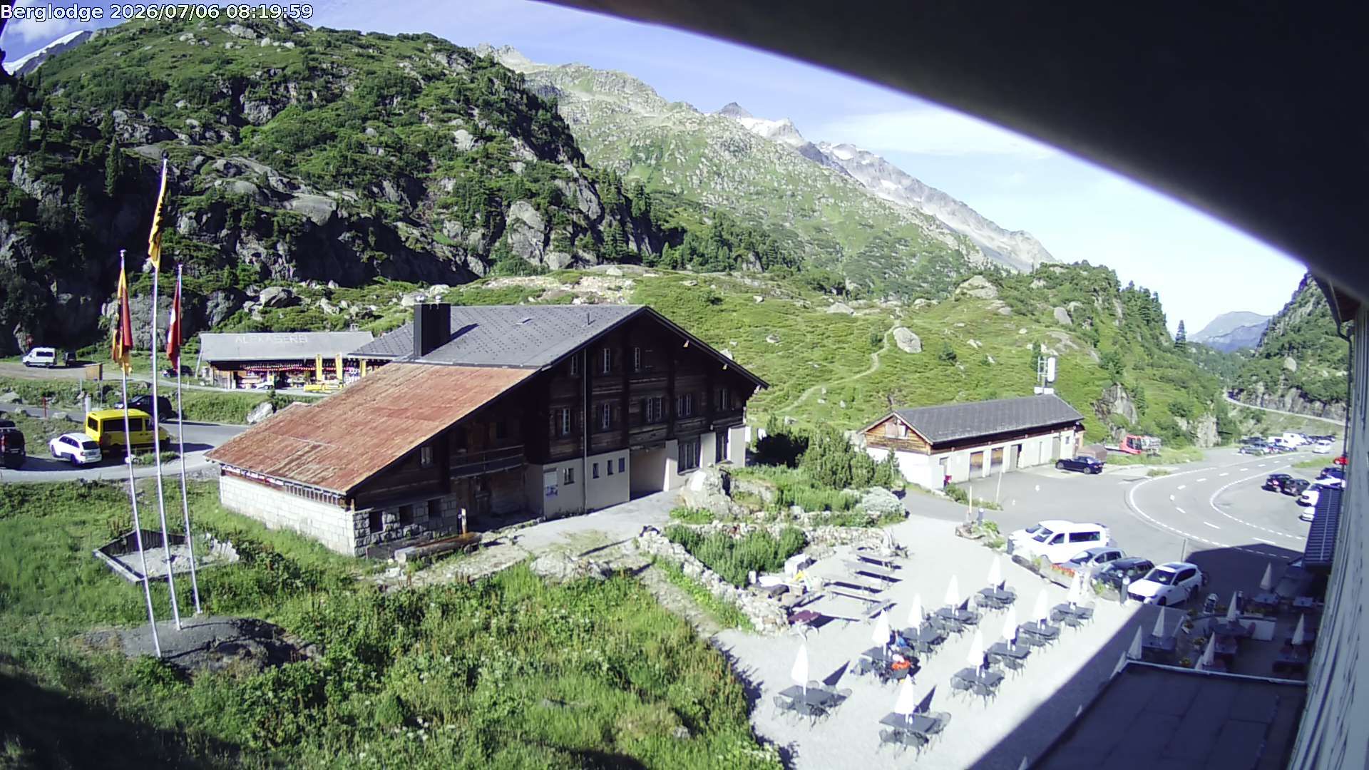 Innertkirchen › Südwesten: Hotel Steingletscher - Blick zur Steinalp Lodge und Giglistock