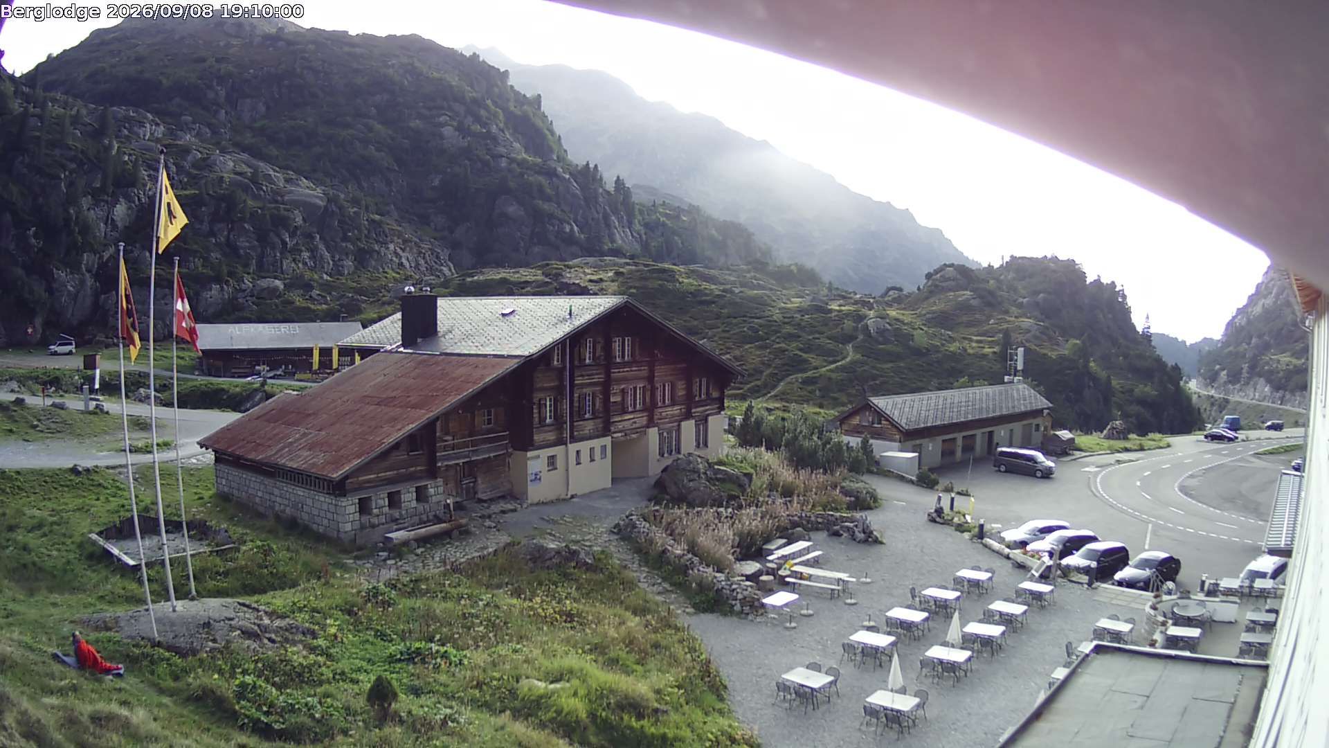 Innertkirchen › Südwesten: Hotel Steingletscher - Blick zur Steinalp Lodge und Giglistock