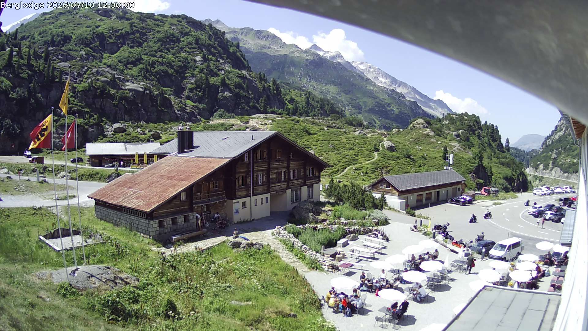 Innertkirchen › Südwesten: Hotel Steingletscher - Blick zur Steinalp Lodge und Giglistock