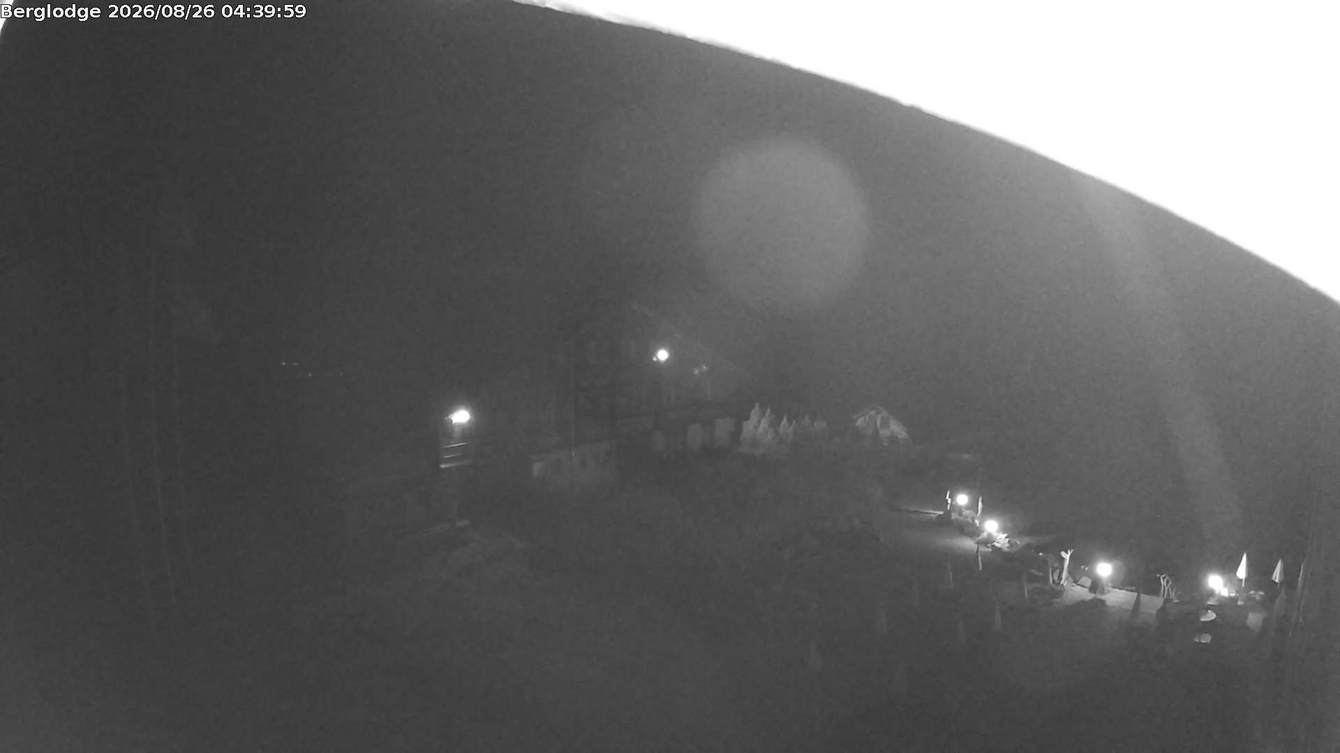 Innertkirchen › Südwesten: Hotel Steingletscher - Blick zur Steinalp Lodge und Giglistock
