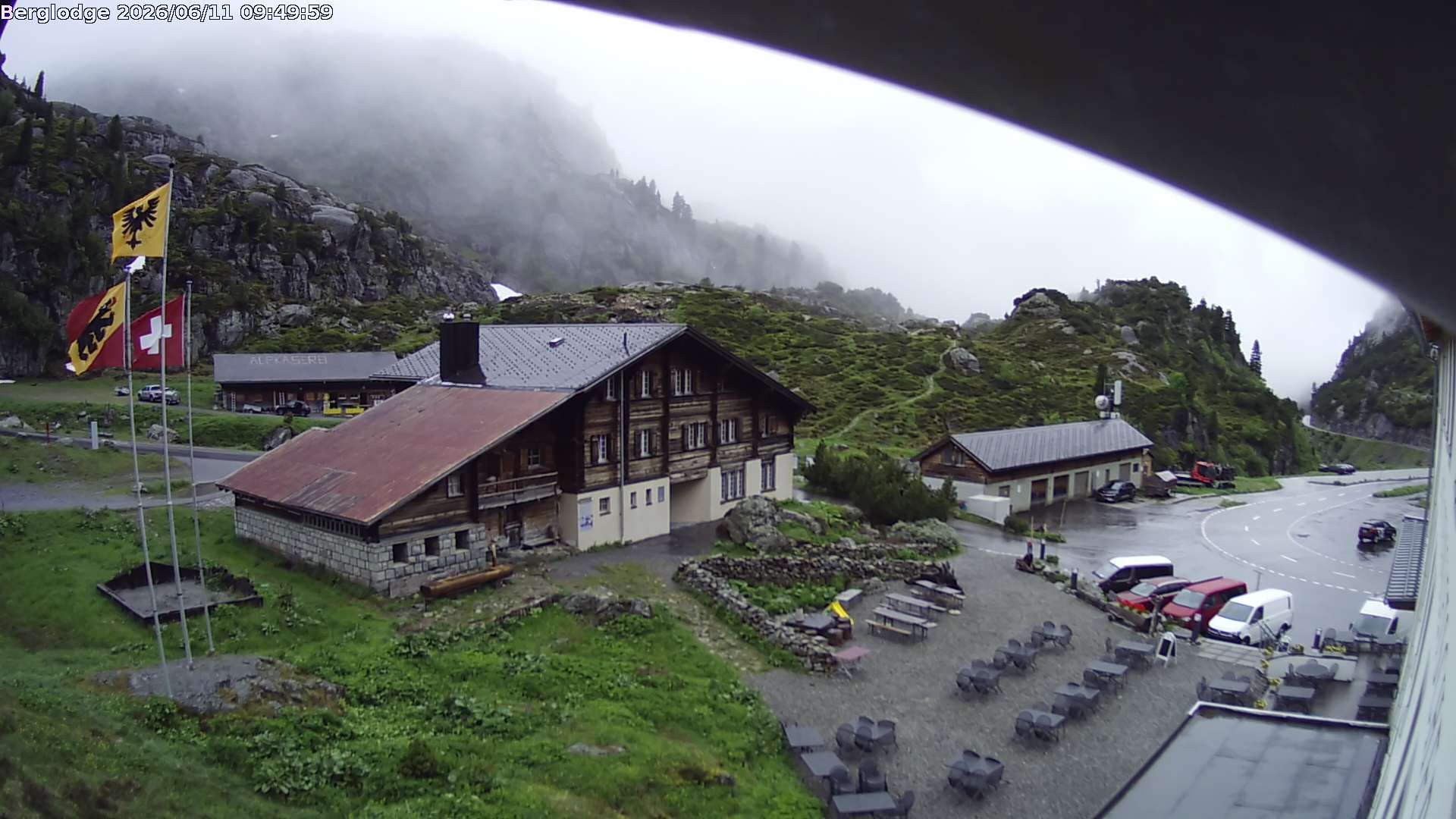 Innertkirchen › Südwesten: Hotel Steingletscher - Blick zur Steinalp Lodge und Giglistock