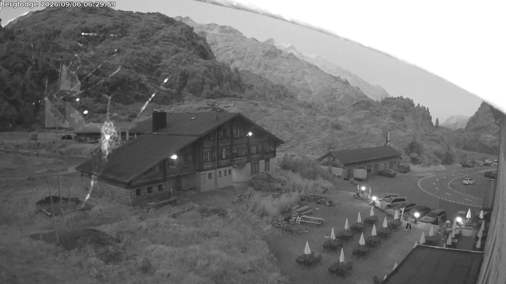 Innertkirchen › Südwesten: Hotel Steingletscher - Blick zur Steinalp Lodge und Giglistock