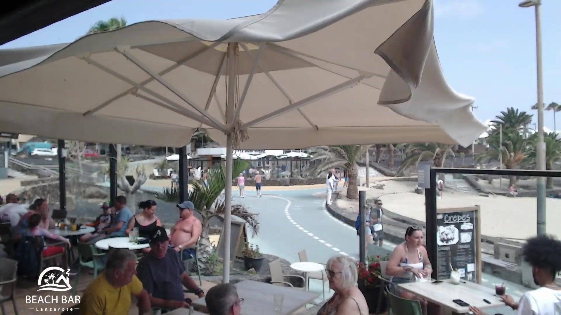 Teguise: Lanzarote -Costa - Playa de las Cucharas "Beachbarwebcam