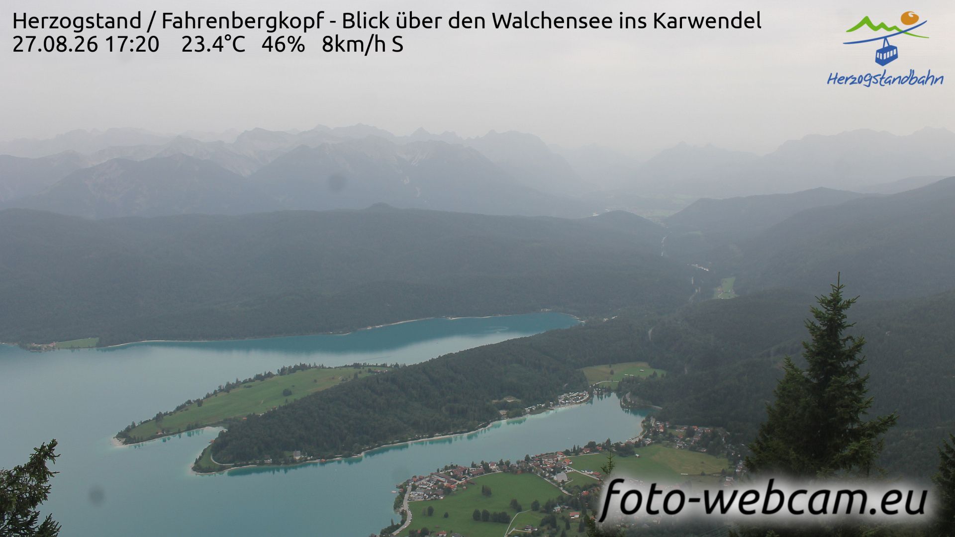 Traffic Cam Schlehdorf: Herzogstand - Fahrenbergkopf - Blick über den Walchensee ins Karwendel