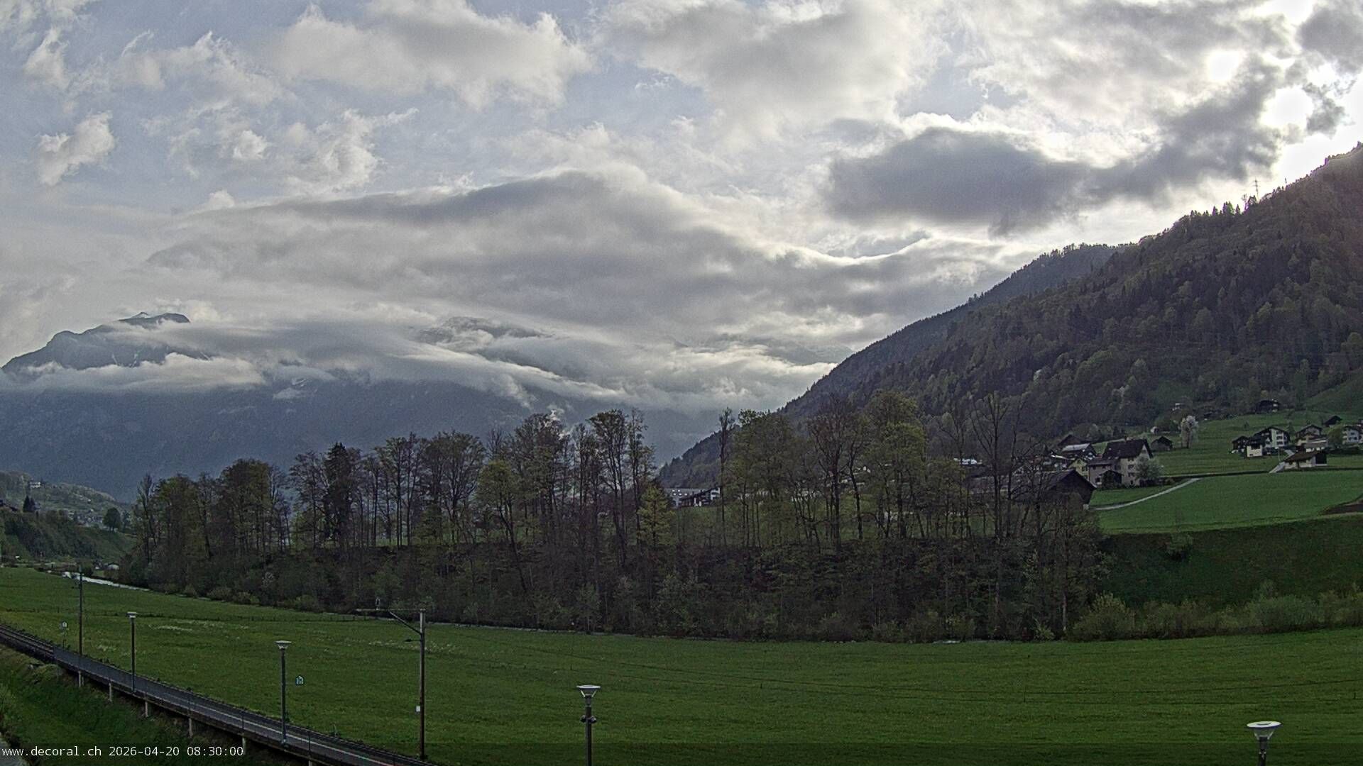 Leuggelbach › Norden: Schwanden