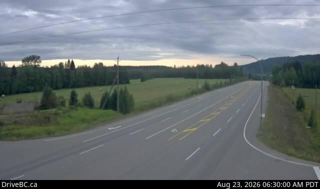 Traffic Cam Regional District of Fraser-Fort George › North: Hwy 97, in Stoner at Chamulak Rd, about 36 km south of Prince George, looking north