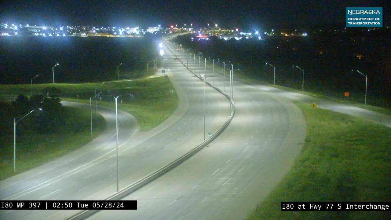 Traffic Cam Haymarket: I-80: US 77 South Exit in Lincoln: Interstate View