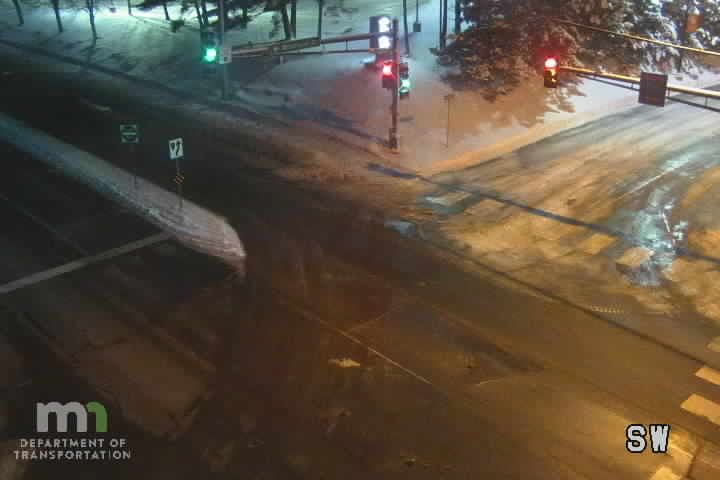 Traffic Cam Birchwood Village: T.H.120 NB @ Woodland Dr