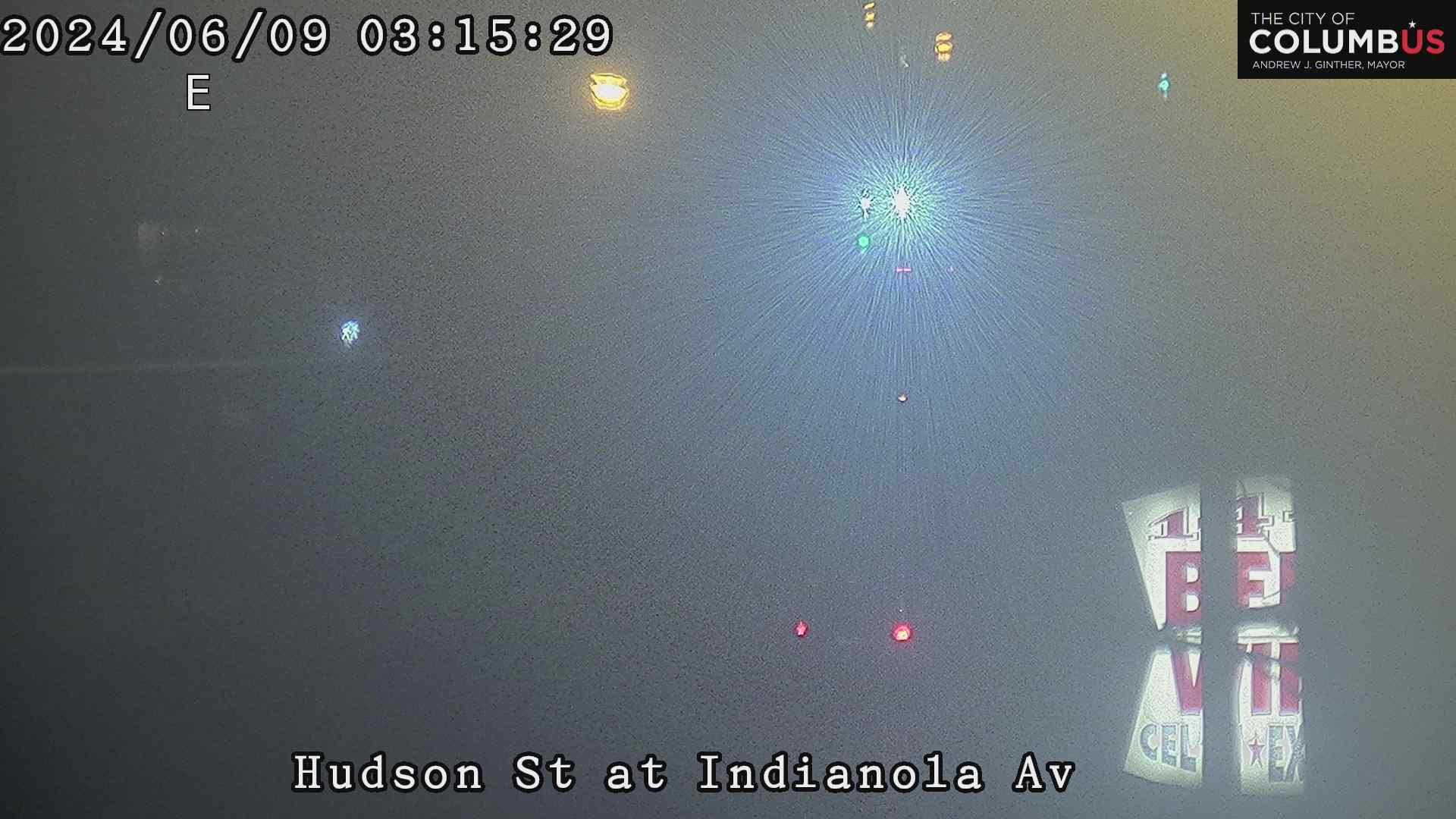 Traffic Cam Old North Columbus: City of Columbus) Hudson St at Indianola Ave