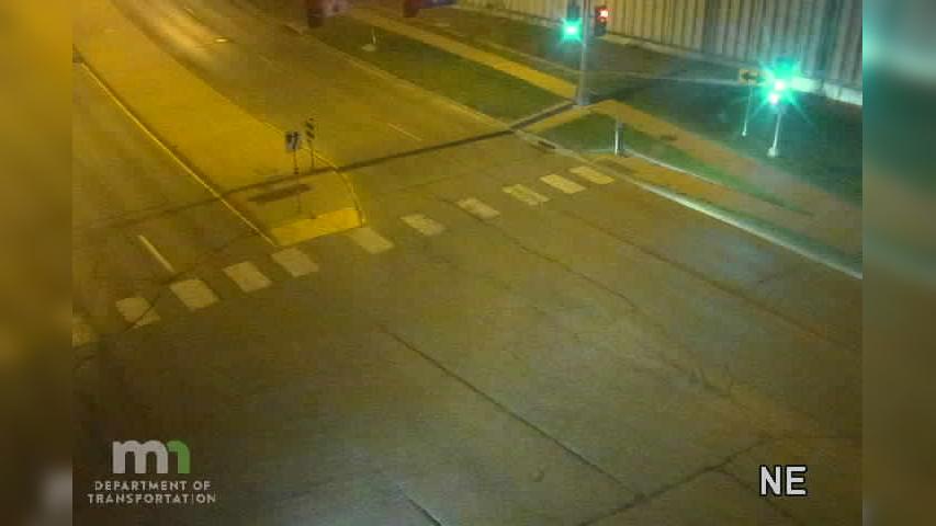 Traffic Cam Hastings: T.H.61 SB @ C.S.A.H.46 EB