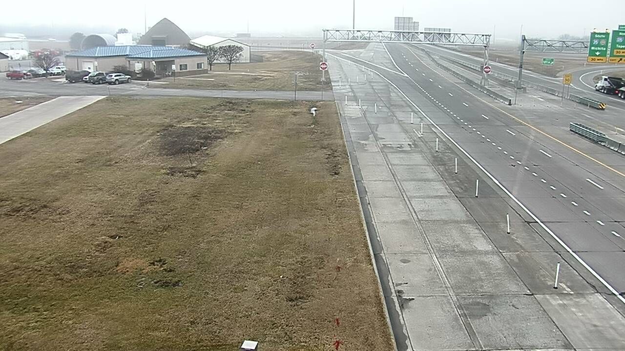 Traffic Cam Emporia: MP 127