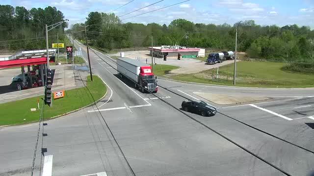 Traffic Cam Tuscaloosa › South: TUS-CAM--.