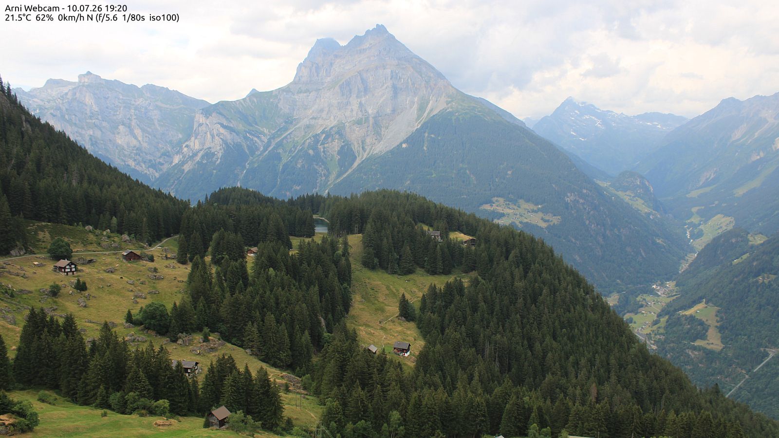 Gurtnellen › Nordosten: Arnisee - Bristen - Chli Windgällen - Rinderstock - Gross Windgällen - Maderanertal - Gross Düssi / Piz Git