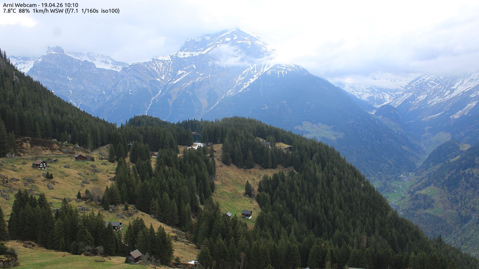 Gurtnellen › Nordosten: Arnisee - Bristen - Chli Windgällen - Rinderstock - Gross Windgällen - Maderanertal - Gross Düssi / Piz Git