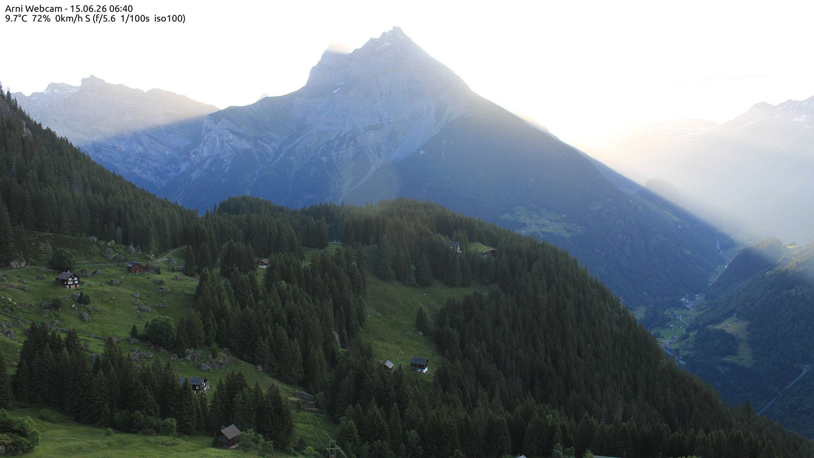 Gurtnellen › Nordosten: Arnisee - Bristen - Chli Windgällen - Rinderstock - Gross Windgällen - Maderanertal - Gross Düssi / Piz Git