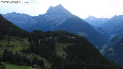 Gurtnellen › Nord-Ost: Arnisee - Bristen - Chli Windgällen - Rinderstock - Gross Windgällen - Maderanertal - Gross Düssi / Piz Git