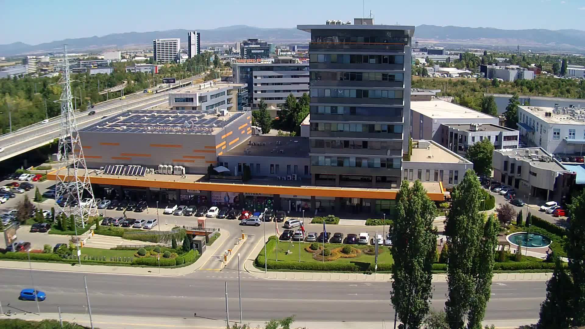 Traffic Cam Iskar: g.k. Druzhba 1
