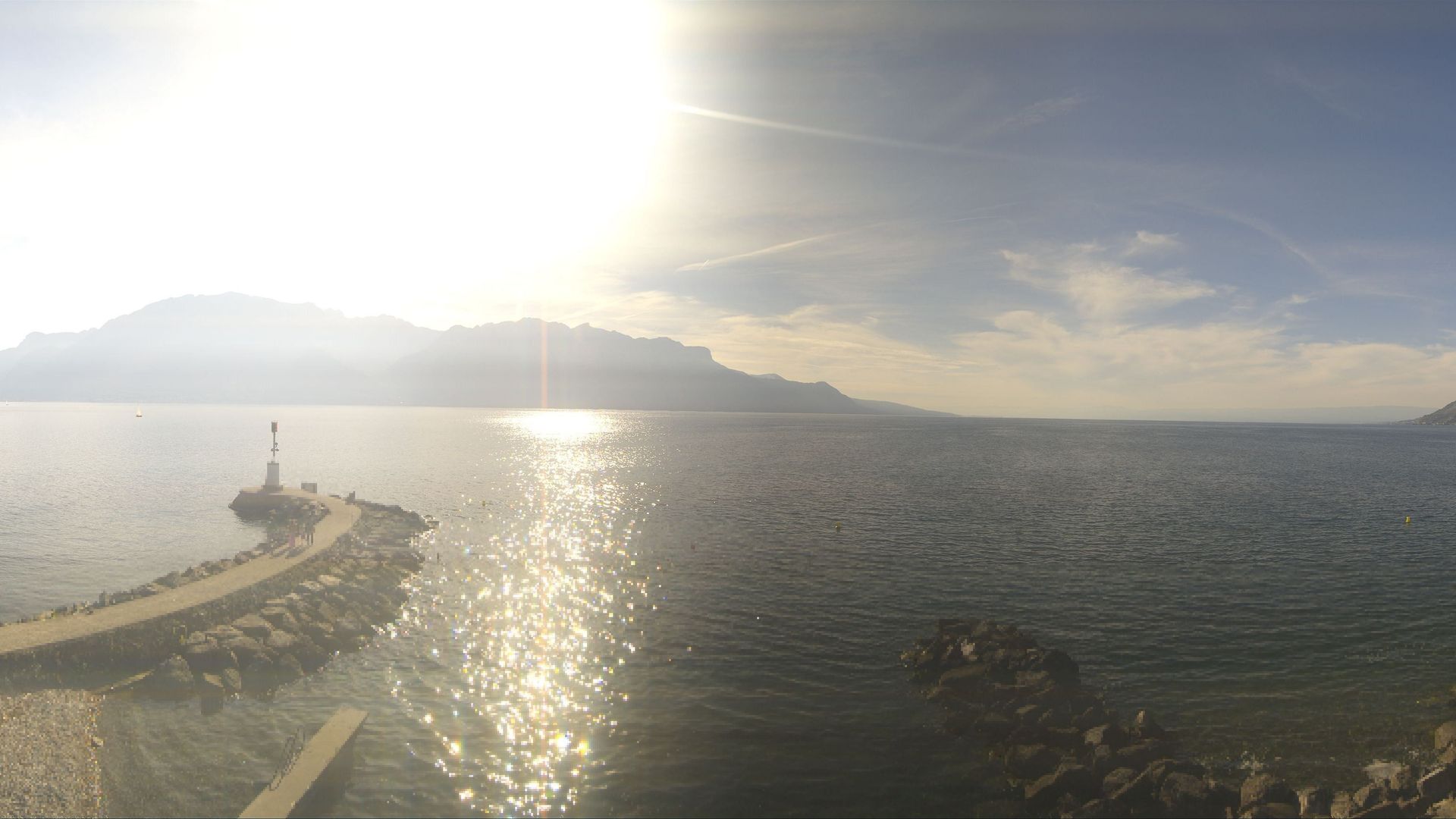 La TourdePeilz Harbor Cam Switzerland