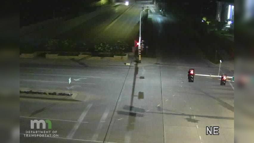Traffic Cam Rochester: US 14: T.H.52 SB @ 2nd St SW (MP)