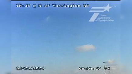 Traffic Cam Kyle › North: I-35 @ N of Yarrington Rd