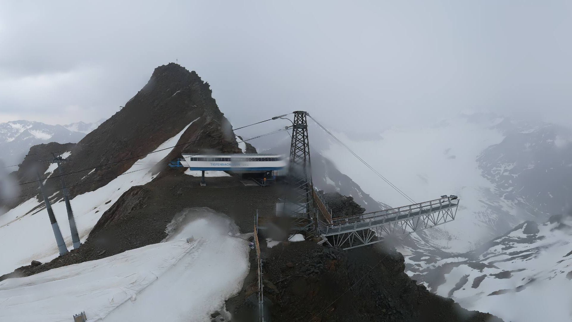 Traffic Cam Gemeinde St. Leonhard im Pitztal: Sölden - Tiefenbachkogl