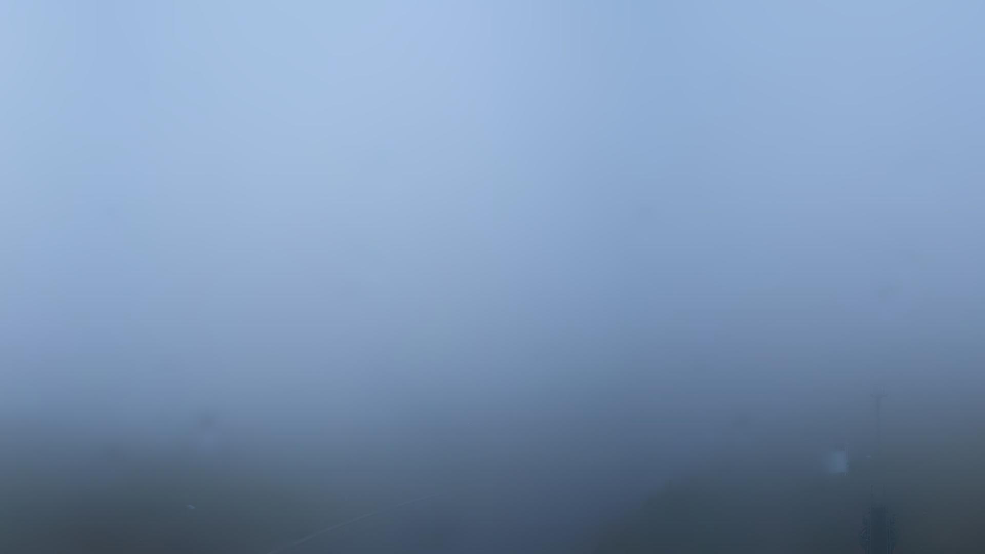 20 Great Alpine Road, Hotham Heights Live Webcam - EveryWebcam.com