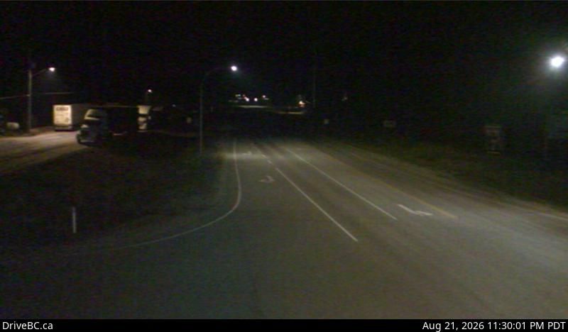 Traffic Cam Blue River › North-East: Hwy 5 at Shell Rd., looking north-east