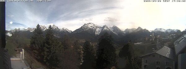 Fetan (Ftan): Castle of Tarasp