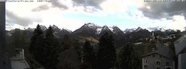 Fetan (Ftan): Castle of Tarasp