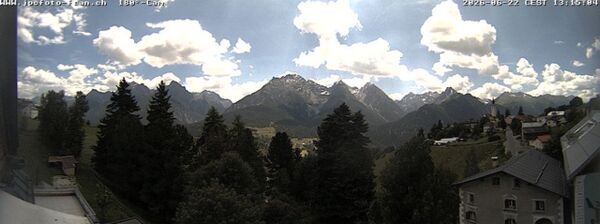 Fetan (Ftan): Castle of Tarasp