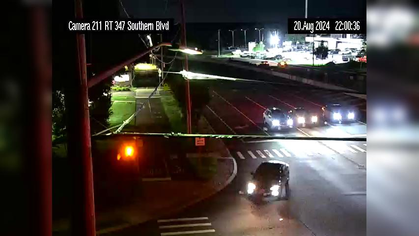 Traffic Cam Head of the Harbor: NY 347 at Southern Blvd; Northwest