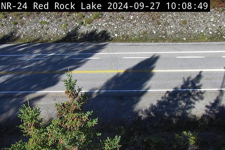 Traffic Cam Unorganized North Algoma: Highway 17 near Red Rock Lake