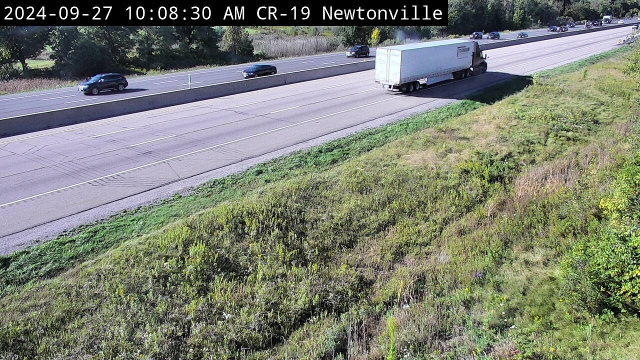 Traffic Cam Clarington: Highway 401 near Newtonville Rd