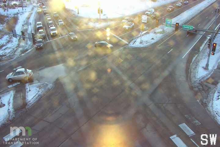 Traffic Cam Mendota Heights: T.H.62 WB @ Dodd Rd