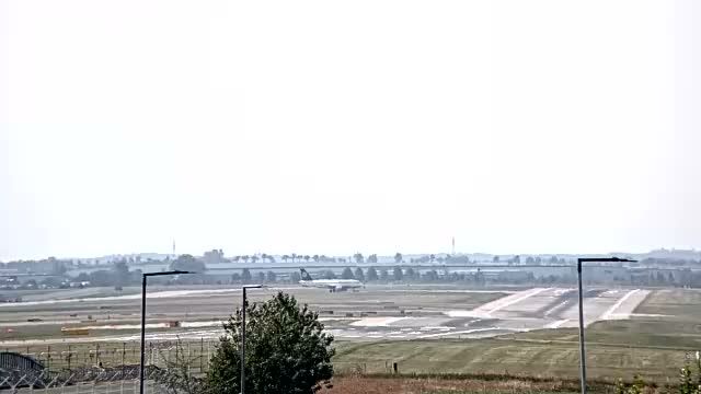 Traffic Cam Prague: Václav Havel Airport Prague
