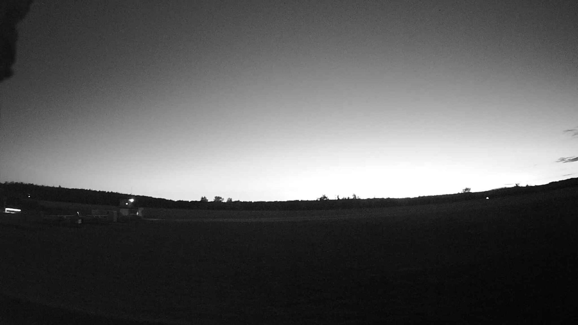 Traffic Cam Baltoji Voke: Paluknio Aerodromas