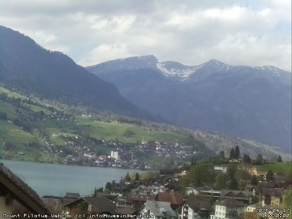 Sachseln › Norden: Mount Pilatus