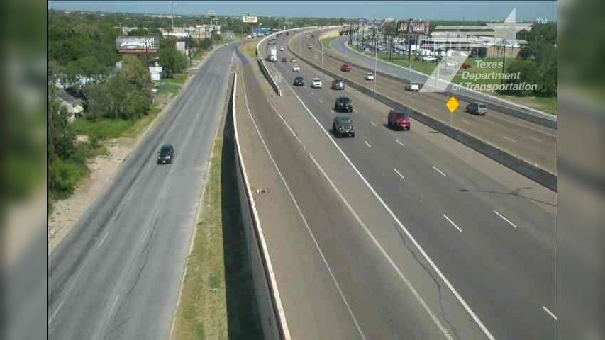 Traffic Cam Harlingen › East: PHR IH 69E @ Louisiana