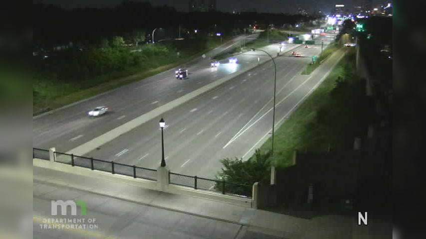 Traffic Cam Bryant: I-35W: I-35W NB @ 38th St