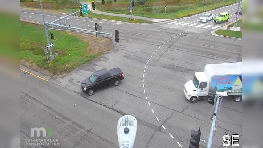 Traffic Cam Oakdale: I-694: Co Rd 14 WB @ I-694