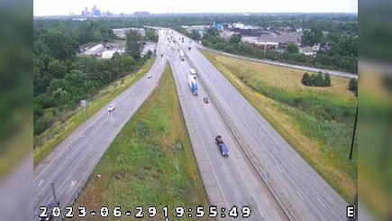 Traffic Cam Indianapolis: I-70: 1-070-076-6-1 HOLT RD